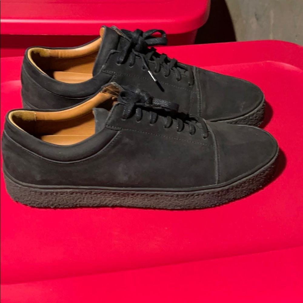 Paire Et Fils made in Portugal Suede Sneakers